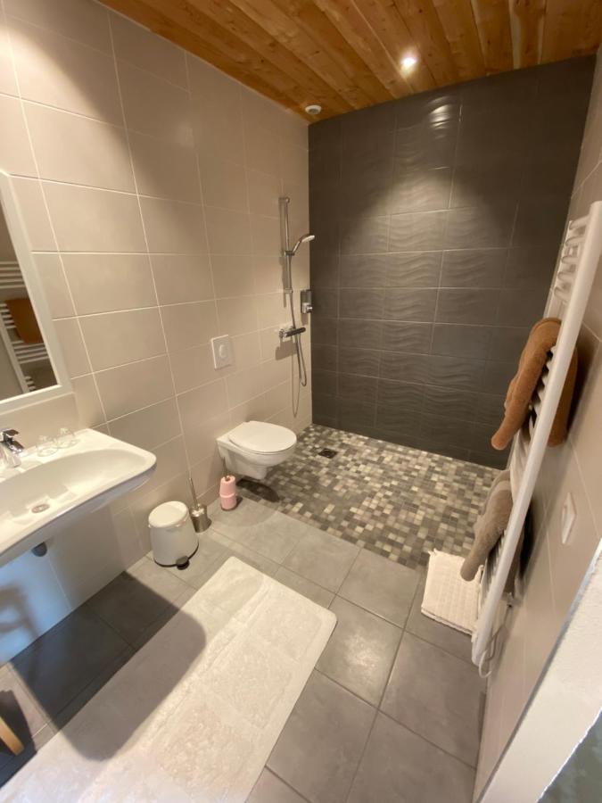 오르씨네스 Cote Puy-De Dome B&B 외부 사진